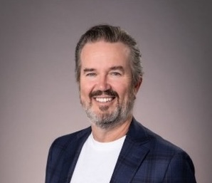 Headshot of Mark Yates